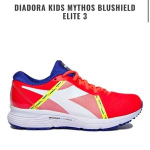 DIADORA KIDS MYTHOS BLUSHIELD ELITE 3
